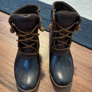Sperry Women’s Saltwater Duck Boot